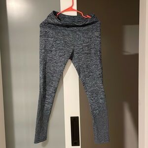Calia Heather black and blue athletic leggings with pockets, size M